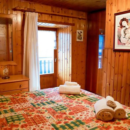 Tre Cime Focobon - Bellavista Sulle Dolomiti Apartment Falcade Bagian luar foto